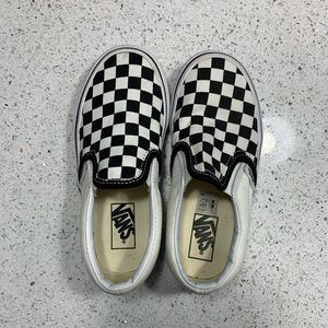 kids black and white checkerboard slip- on